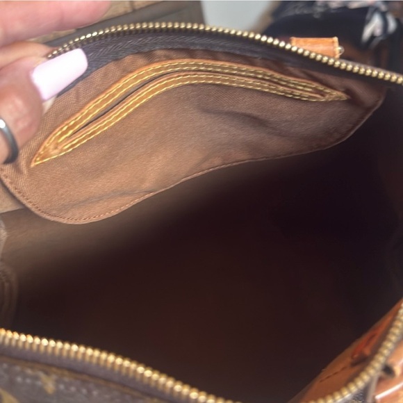 Louis Vuitton Monogram Brown Bag - Picture 5 of 9